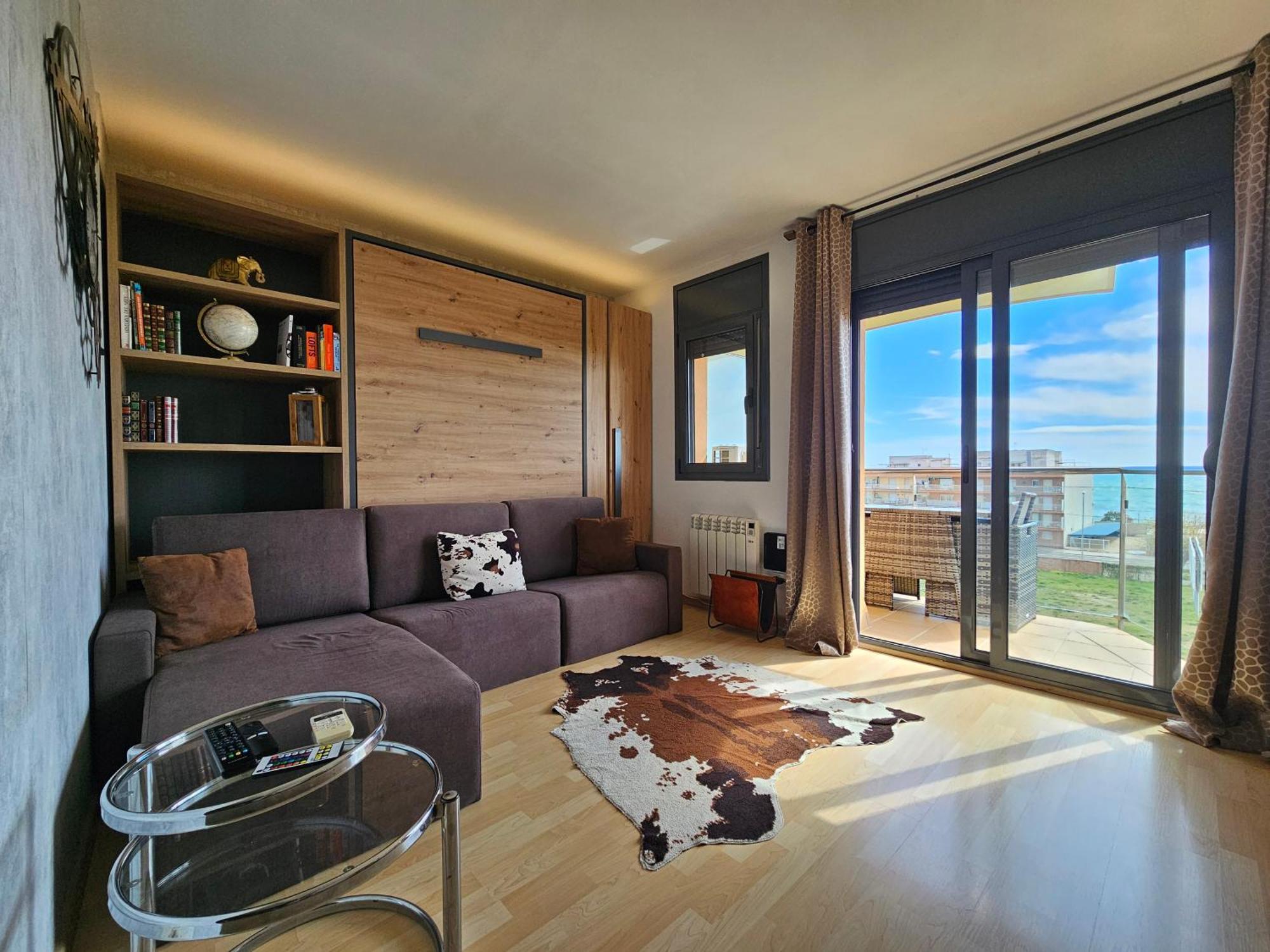 Apartment Beach Front Canet Canet De Mar Eksteriør billede
