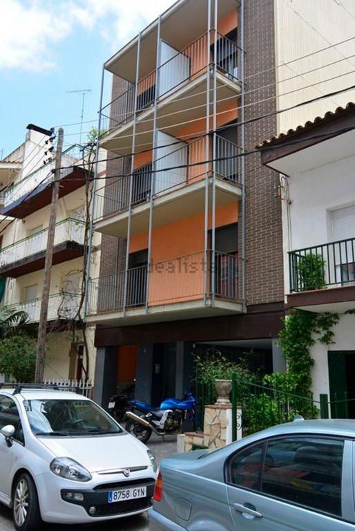 Apartment Beach Front Canet Canet De Mar Eksteriør billede