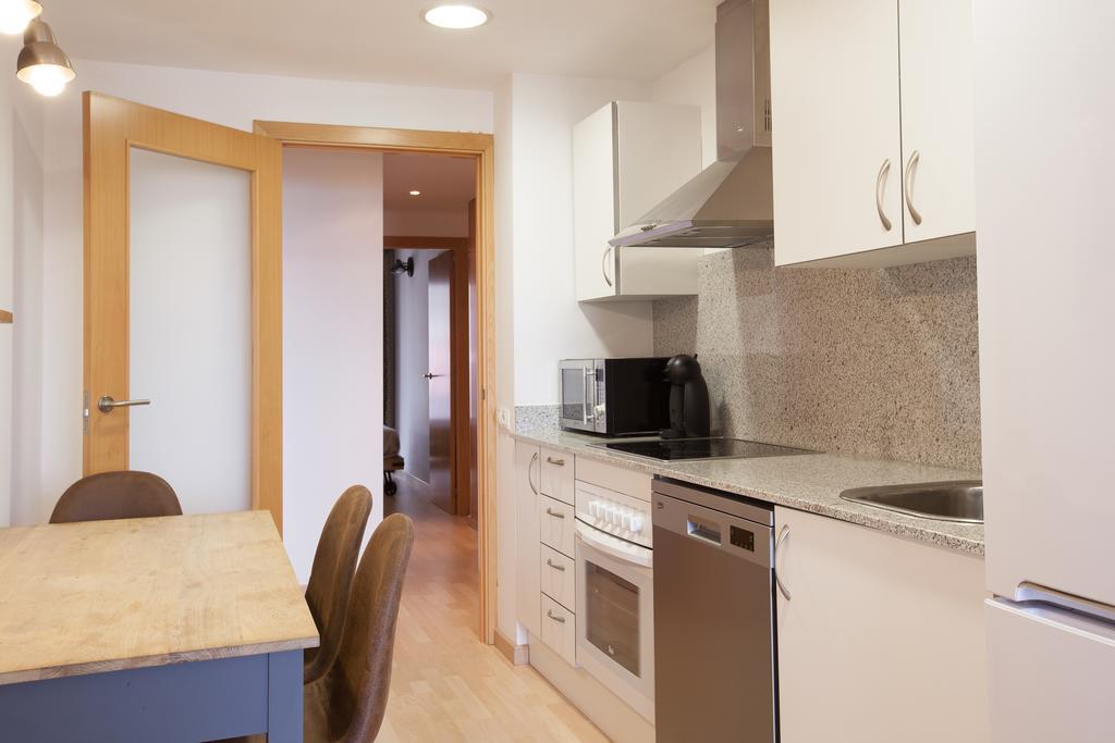 Apartment Beach Front Canet Canet De Mar Eksteriør billede